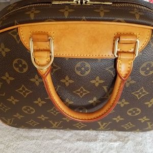 Louis Vuitton Trouville